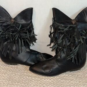 Black fringe boots 6.5